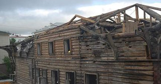 Демонтаж деревянных конструкций в Королев - расценки от 1047 рублей - Сварной-Крл