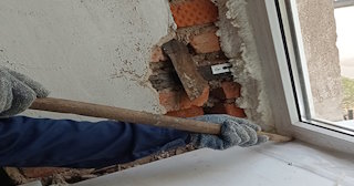 Демонтаж оконных откосов по выгодной цене от 524 руб. в Королев - Сварной-Крл