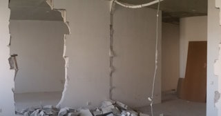 Демонтаж стен в квартире в Королев – цена от 733 рублей. - Сварной-Крл